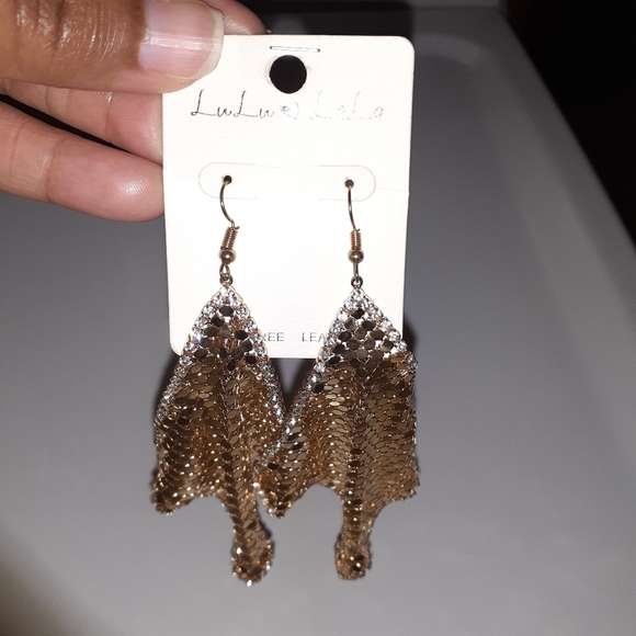 Golden Metallic Bling Earrings - Picture 6 of 10